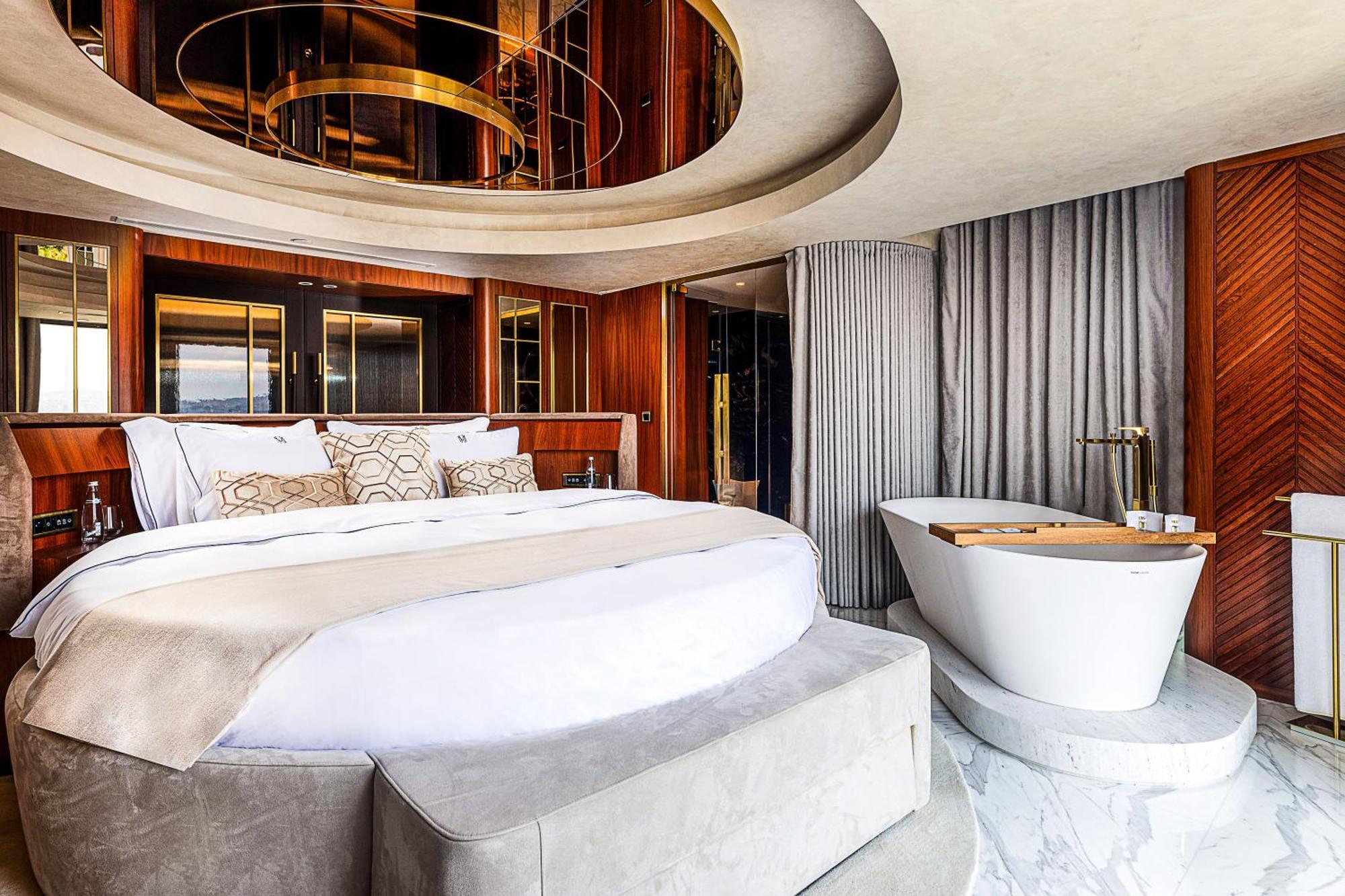 The Maestro Hotel Истанбул Екстериор снимка